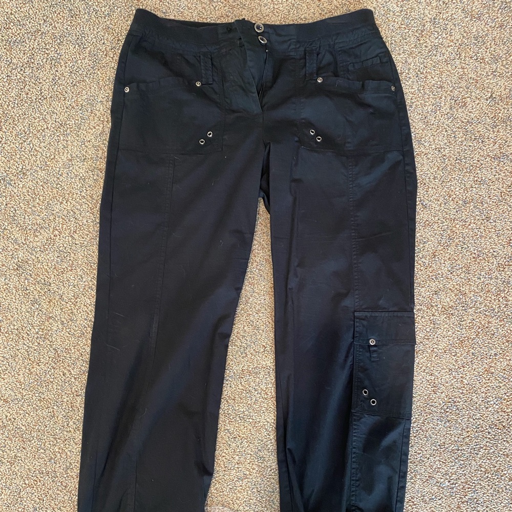 Chico’s Black Cropped Pants